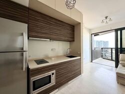 Commonwealth Towers (D3), Condominium #533943031